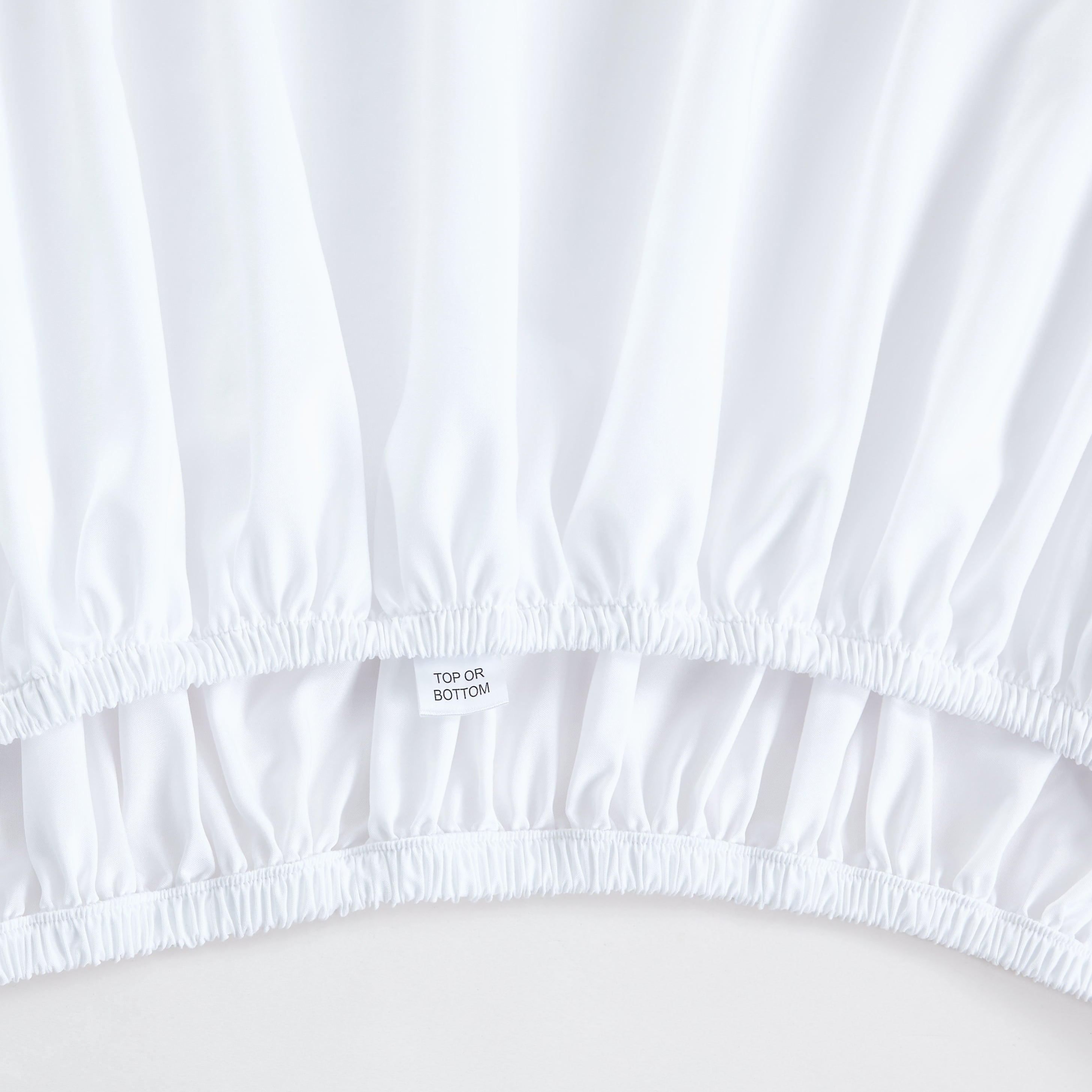 Mainstays Super Soft Brushed Microfiber Bed Sheet Set, Arctic White, Queen, 4 Piece